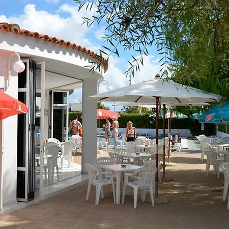 Hotel Azuline Llevant