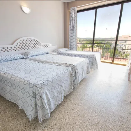 Hotel Azuline Llevant *