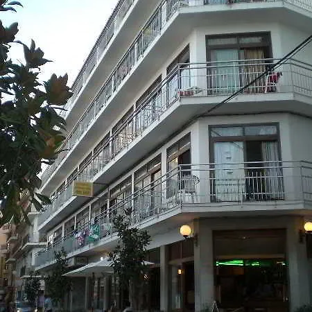 Azuline Llevant Hotel *